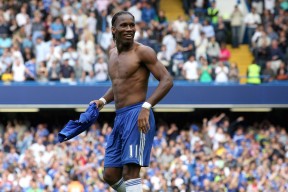 开云体育官方下载-拉文冲击篮筐成功率提高成为公牛新武器，拉文最强扣篮