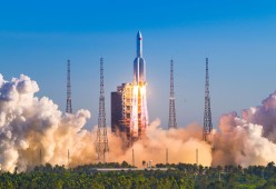 开云电竞app-_勇士队三分狂潮再现，主场大胜_，勇士队 三分