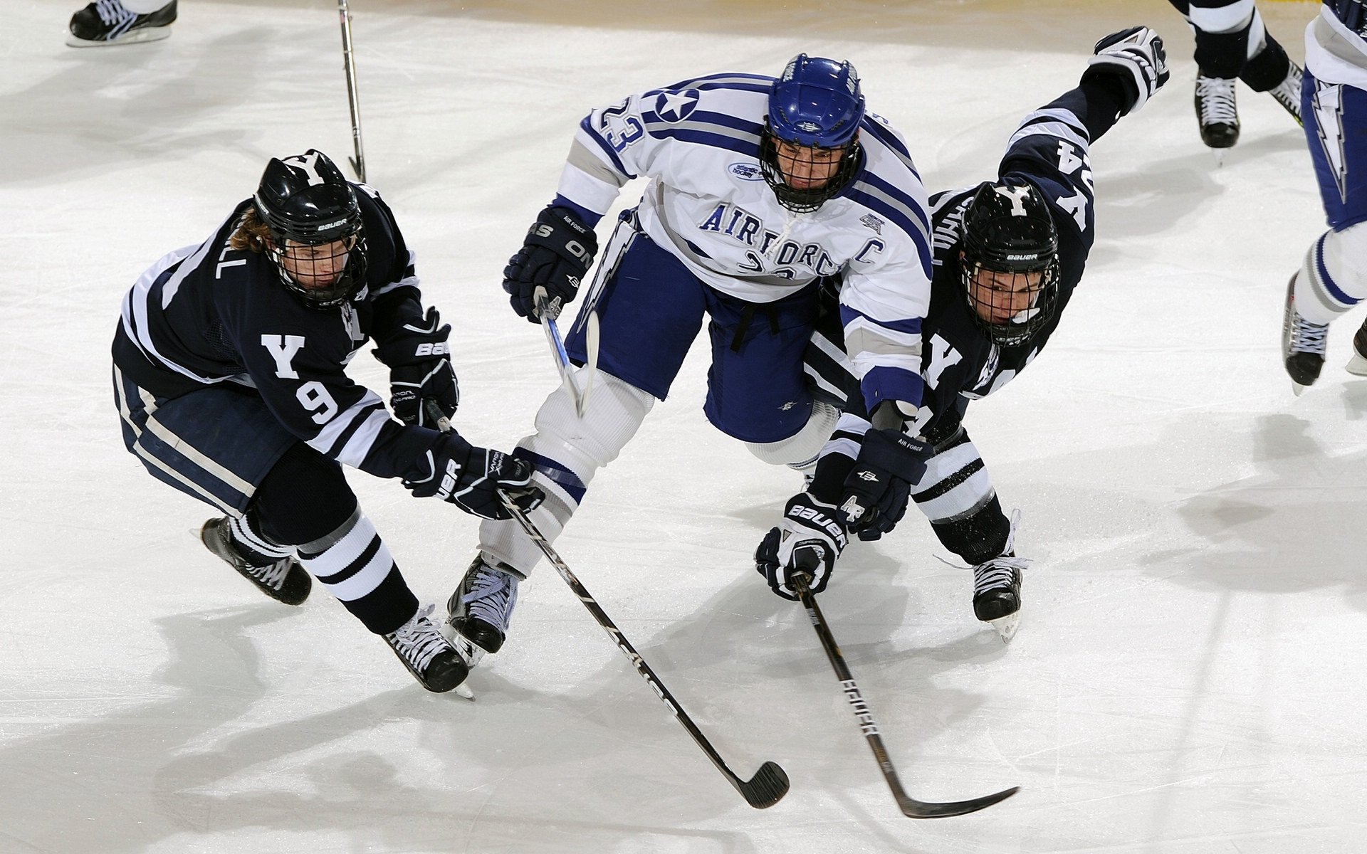 中国篮球协会加强赛事评估反馈机制提高决策效率，篮球赛事管理